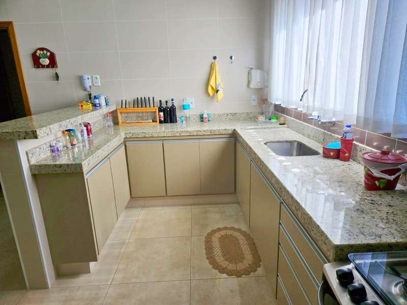 Casa à Venda no bairro Condomínio Flamboyant em Jaú imagem 4