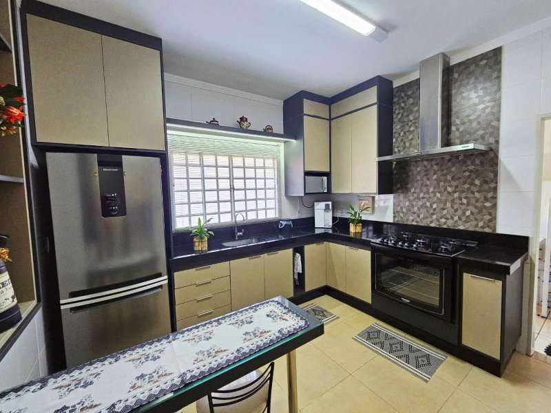 Casa à Venda no bairro Jardim Dona Emília em Jaú imagem 3