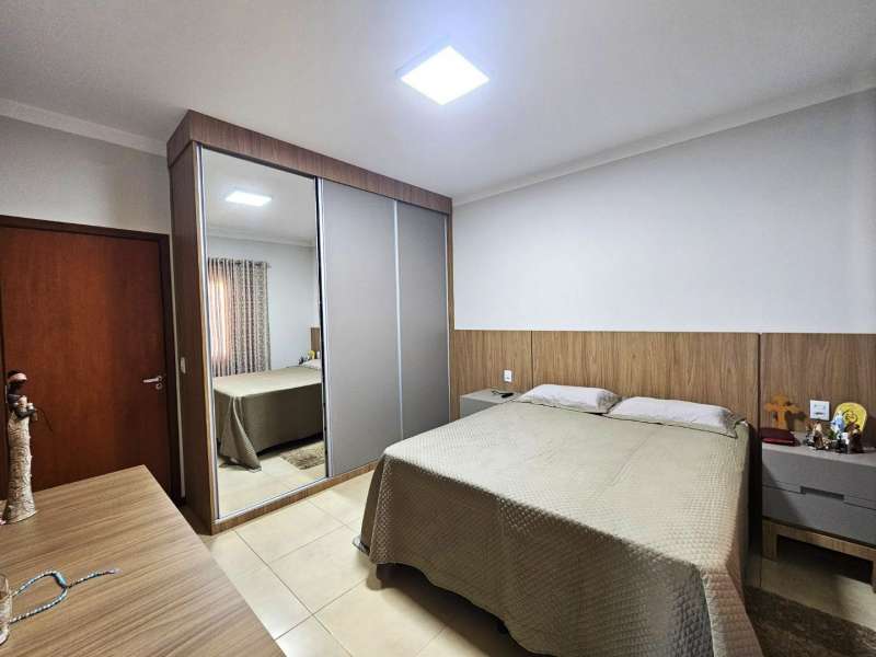 Casa à Venda no bairro Jardim Dona Emília em Jaú imagem 6
