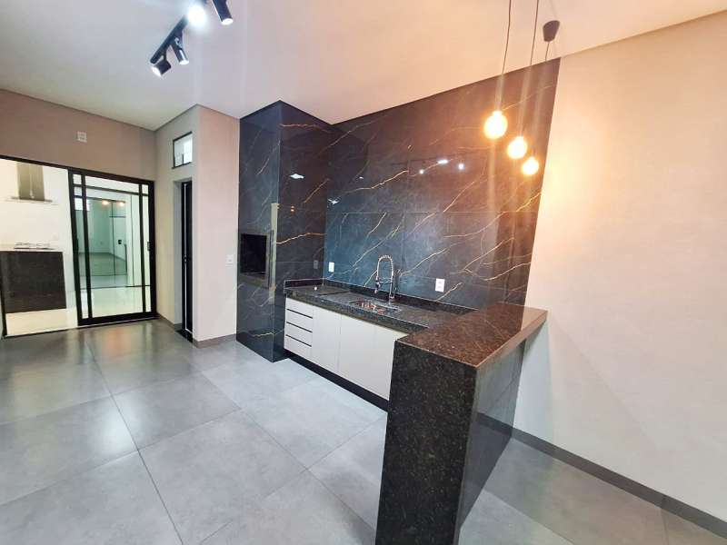 Casa à Venda no bairro Jardim Dona Emília em Jaú imagem 9