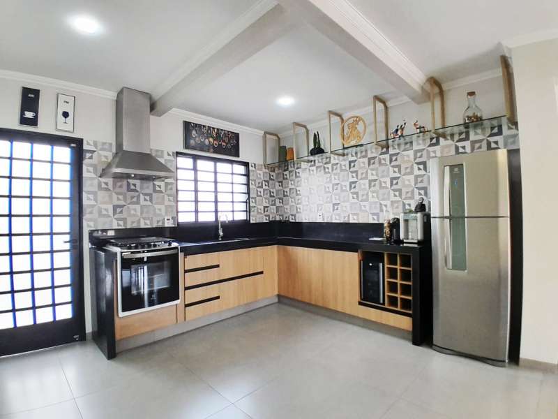 Casa à Venda no bairro Jardim Antonina em Jaú imagem 4