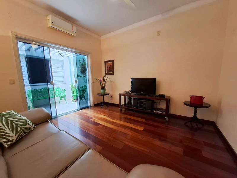 Casa à Venda no bairro Jardim Alvorada I em Jaú imagem 4