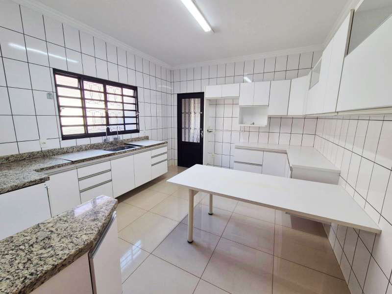 Casa à Venda no bairro Jardim São Francisco em Jaú imagem 2