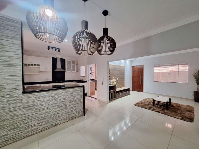 Casa à Venda no bairro Jardim Dona Emília em Jaú imagem 1