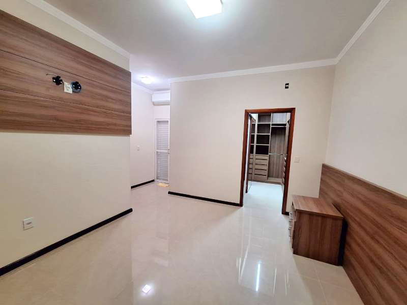 Casa à Venda no bairro Jardim Dona Emília em Jaú imagem 6