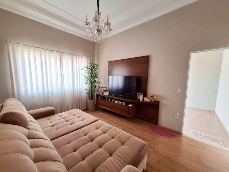 Casa à Venda no bairro Condomínio Flamboyant em Jaú imagem 0