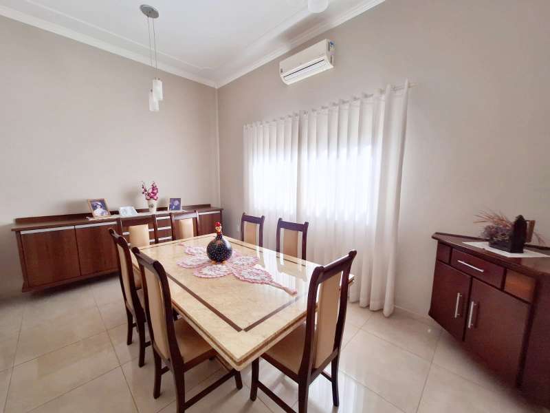 Casa à Venda no bairro Condomínio Flamboyant em Jaú imagem 1