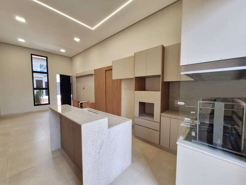 Casa à Venda no bairro Condomínio Residencial Taiúva em Jaú imagem 2