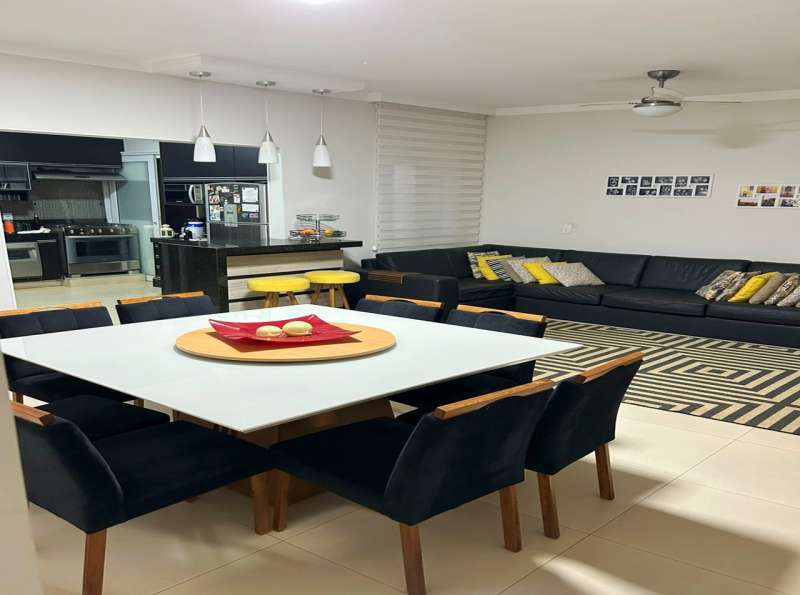 Casa à Venda no bairro Condomínio Flamboyant em Jaú imagem 2