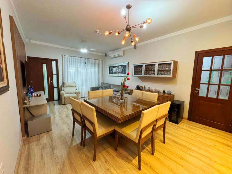 Casa à Venda no bairro Jardim Dona Emília em Jaú imagem 1