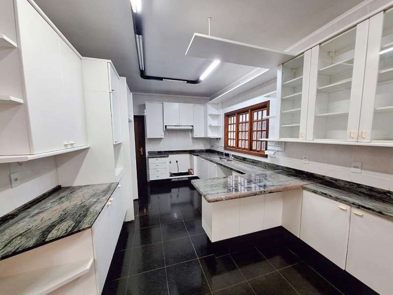 Casa à Venda no bairro AV. JOÃO FRANCESCHI - JAÚ (SP) em Jaú imagem 8